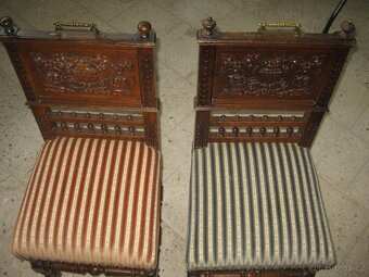 Dvě starožitné židle - 6