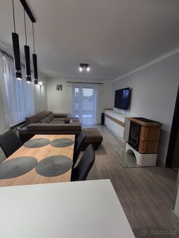 Prodej RD Chlebov s bazénem - 6