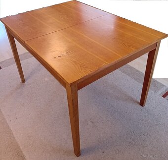 dřevěný rozkládací stůl - 6