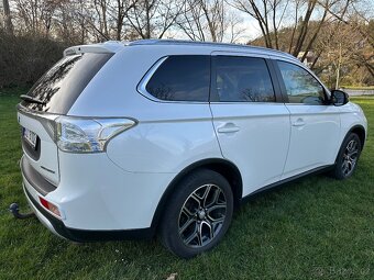 Mitsubishi Outlender 3 - 6