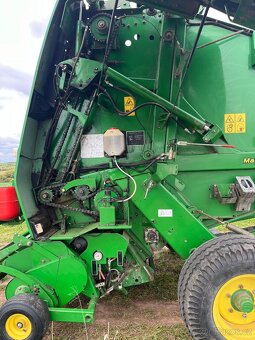 John Deere 854 - 6