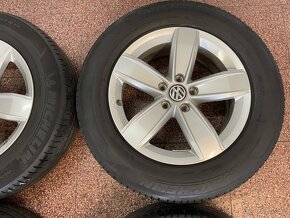 Originál Volkswagen ALU kola 5x112 r17 letní pneu 6mm - 6