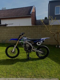 Yamaha Yzf - 6
