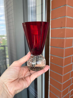 Váza 14.5 cm, rubínové a čiré hutní sklo, Milan Metelák - 6