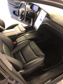 Tesla Model X Performance, 7 sedadel - 6
