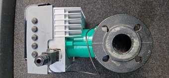 Elektronické oběhové čerpadlo Wilo Stratos MAXO 50/0,5-8
- 6