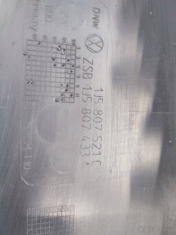 V6 spoilery Bora - 6