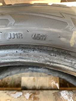 2ks 205/55/17 Good Year/2022-2017/95V/zimní - 6