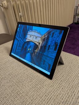 Microsoft Surface pro 7 12.3" - 6