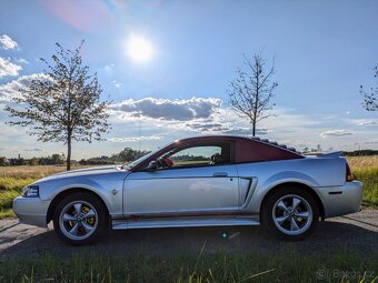 Prodám Ford mustang - 6