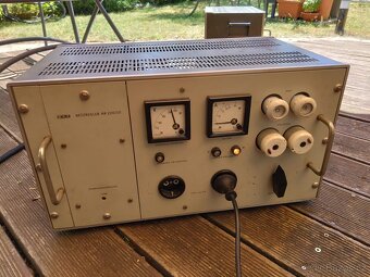 Stabilizátor napětí RFT Netzregler NR 220/20 - 6
