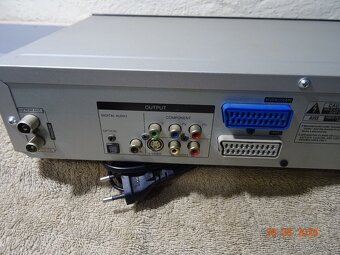 COMBO DVD/VIDEO REKORDER LG-RC278 - 6