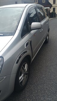 Opel Zafira B 1.7 diesel rok 2011 7místni - 6