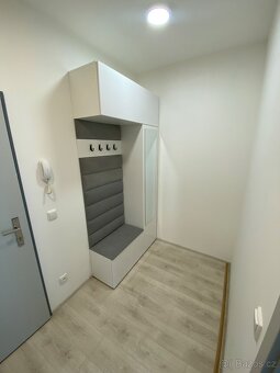 Pronájem bytu 2kk Olomouc - komplex Wolkerka - 6