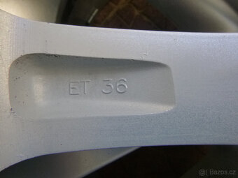 Alu sada disky originál Fiat 5x110 7Jx17 ET36 / 735446176 - 6