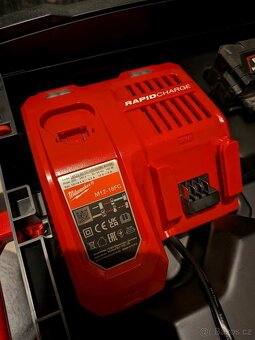 Milwaukee Fuel akumulátorový rázový utahovák m18 fiw2f12-OX - 6