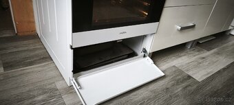 Elektrický sporák MORA - 6