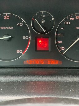 Peugeot 607 - 6