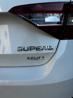 Skoda Superb 2.0 TDi - 6