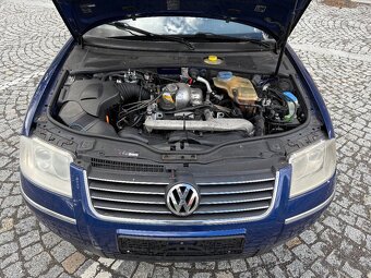 VOLKSWAGEN PASSAT VARIANT 2.5TDI V6--NOV STK - 6
