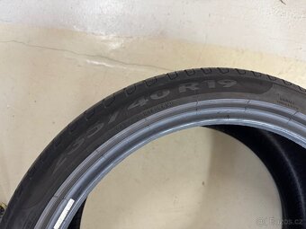 Pirelli Cinturato P7 - 235/40 R19 - 1ks - 6