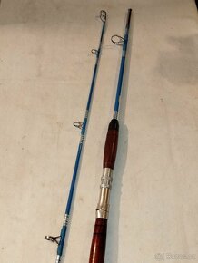 RARITNÍ DVOUDÍLNÉ RYBÁŘSKÉ PRUTY TOKOZ 7100 - 1,85 m - 6