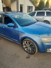 ŠKODA OCTAVIA 3 KOMBI 2.0TD110KW 4X4 - 6