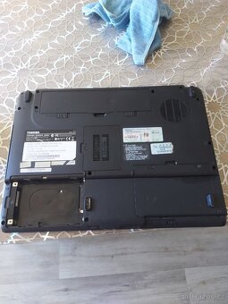 Toshiba satelite a 200 - 6