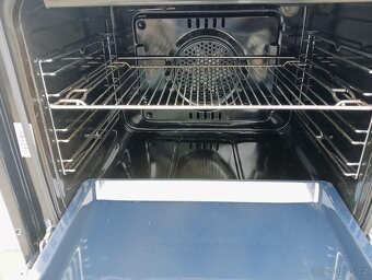 Vestavná trouba Debbauer horkovzdušná Top stav - 6