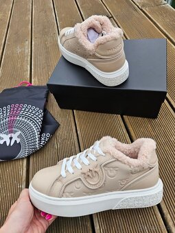 Pinko zimní s kožíškem vel.38 a 40 nové original - 6