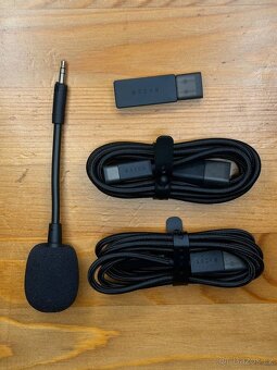 Bezdrátová herní sluchátka Razer BlackShark V2 Pro 2023 - 6