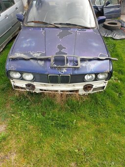 BMW E30 325e (2.7i Eta) - 6