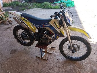 X-moto xb88 250 - 6