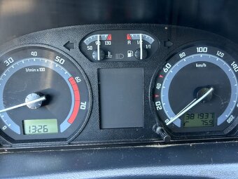 Škoda Fabia 1,2 HTP 47 kw Combi - 6