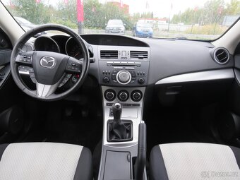 Mazda 3 1.6 D , 85 kW nafta, 2011 - 6