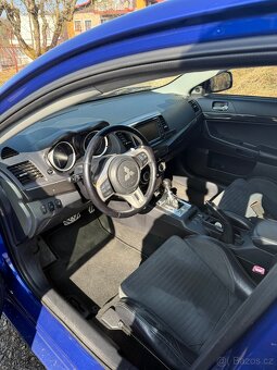 Mitsubishi Lancer Evo - 6