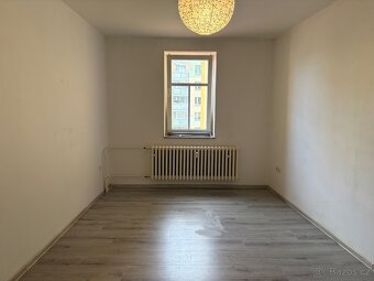 Pronájem bytu o velikosti 38 m2 1+1 Rumburk, Lužické nám. - 6