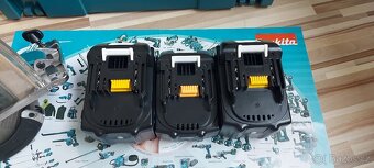 Aku 18V/9.0, 6.0Ah,pro nářadí Makita LXT a jiné nářadí,nové. - 6