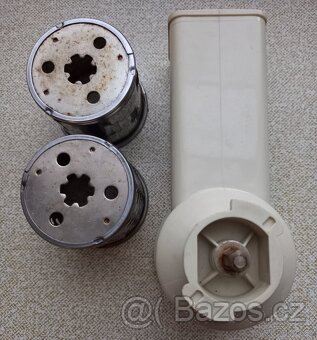 Nabízím, funkční motor k robotu Moulinex TYPE 574 02, mám I - 6