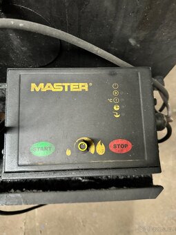 Kamna na kapalná paliva Master WA33C - 6
