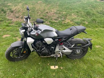 Honda CB 1000 R - 6