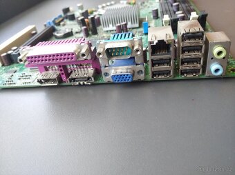 DELL Optiplex 780 E93839 GA0404 (SOCKET LGA775) s procesorem - 6