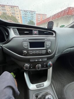 Kia ceed 1.6 crdi 100kw - 6