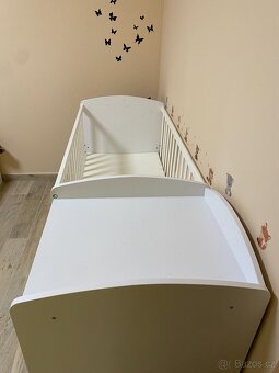 Dětská postýlka s přebalovacím pultem - 6