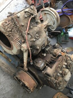 Zetor 4712/4718 motor a zadek s hydraulikou - 6