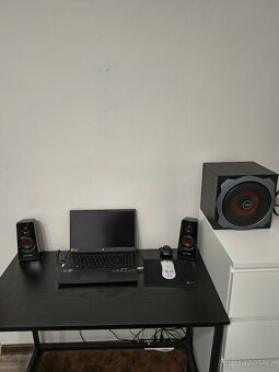 Prodám herní notebook Acer Nitro V15 + příslušenství - 6