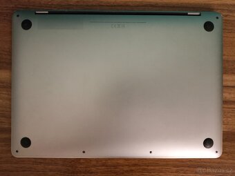 MacBook Pro 13 2020 | i5 • 8GB • 256GB - 6