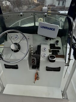 Loď Jeanneau + Honda Bf 90 + vlek - 6