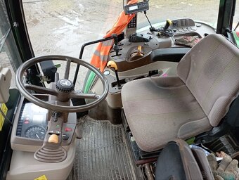Traktor John Deere 5720 - 6