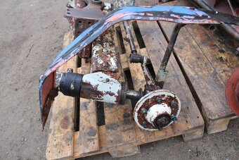 Zetor 6911 přední náprava - 6